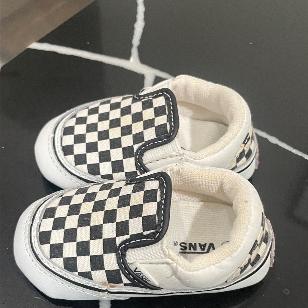 Vans Newborn/Infant Kids Black and White Checkered Slip-On Sneakers